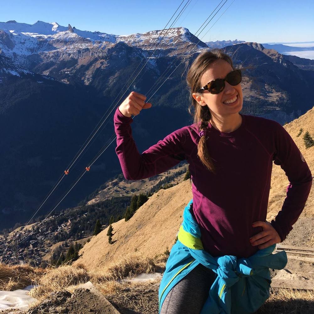 Meet your Posher, Caitlin